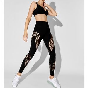 NWT Carbon Perf leggings